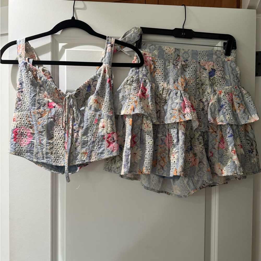 Floral print top & skirt set
